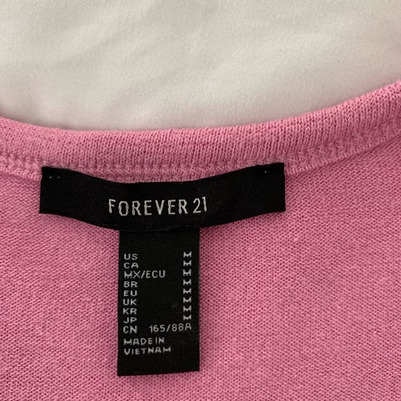 Crop top - Picture 2 of 3